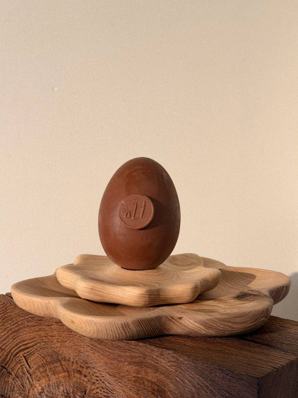 ВЕЛИКОДНЄ ЯЄЧКО